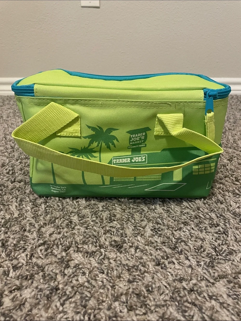 Trader JoeS nwt trader